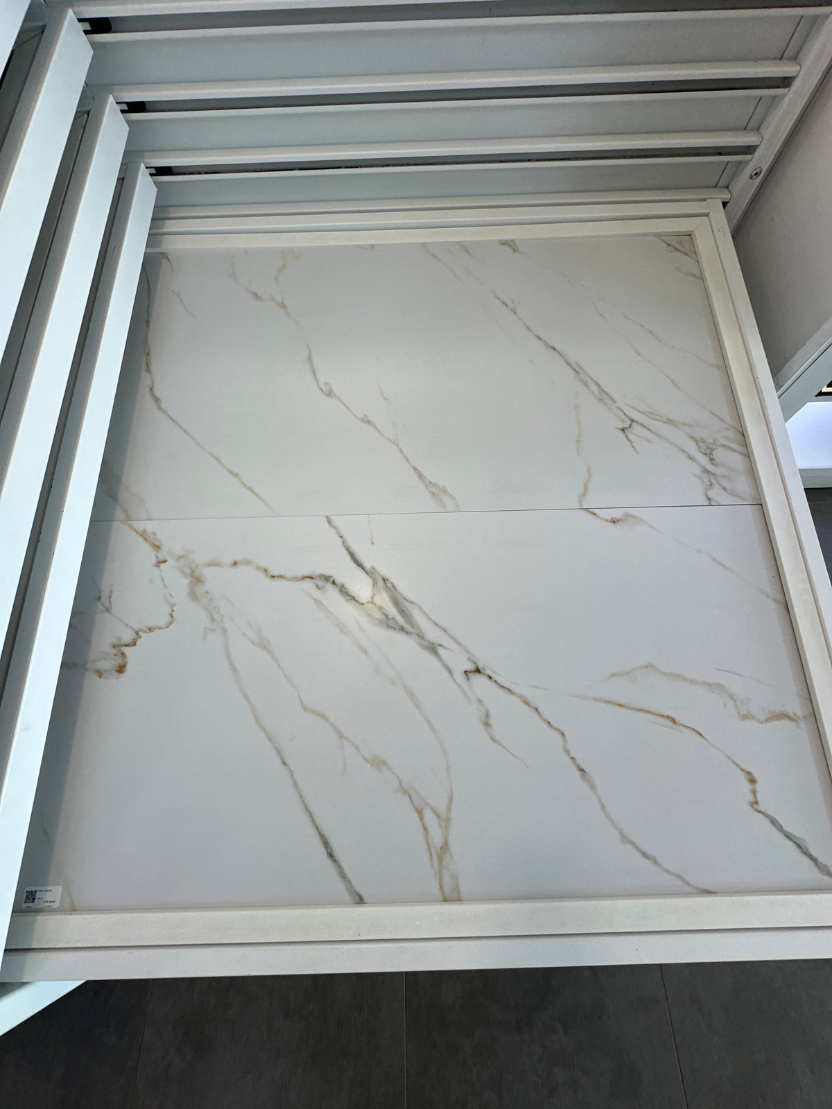 P.E. ASTON GOLD SAT 60X120 CM RECT. PORCELAIN - KTL - 0 M2