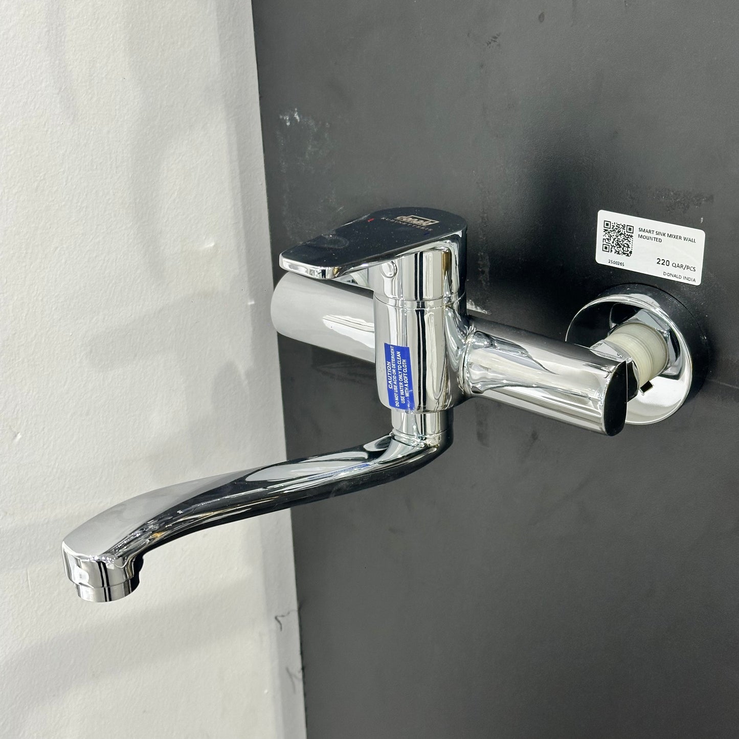 SMART SINK MIXER WALL MOUNTED - 29 PCS