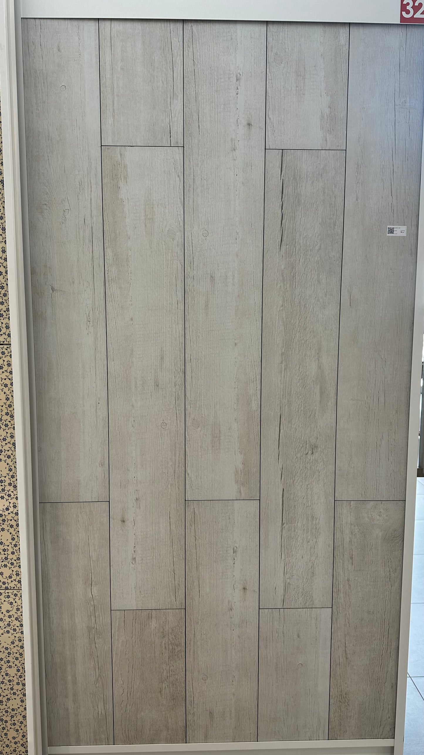 EVEREST GREY PORCELAIN 20X120 CM - AGL - 1 M2