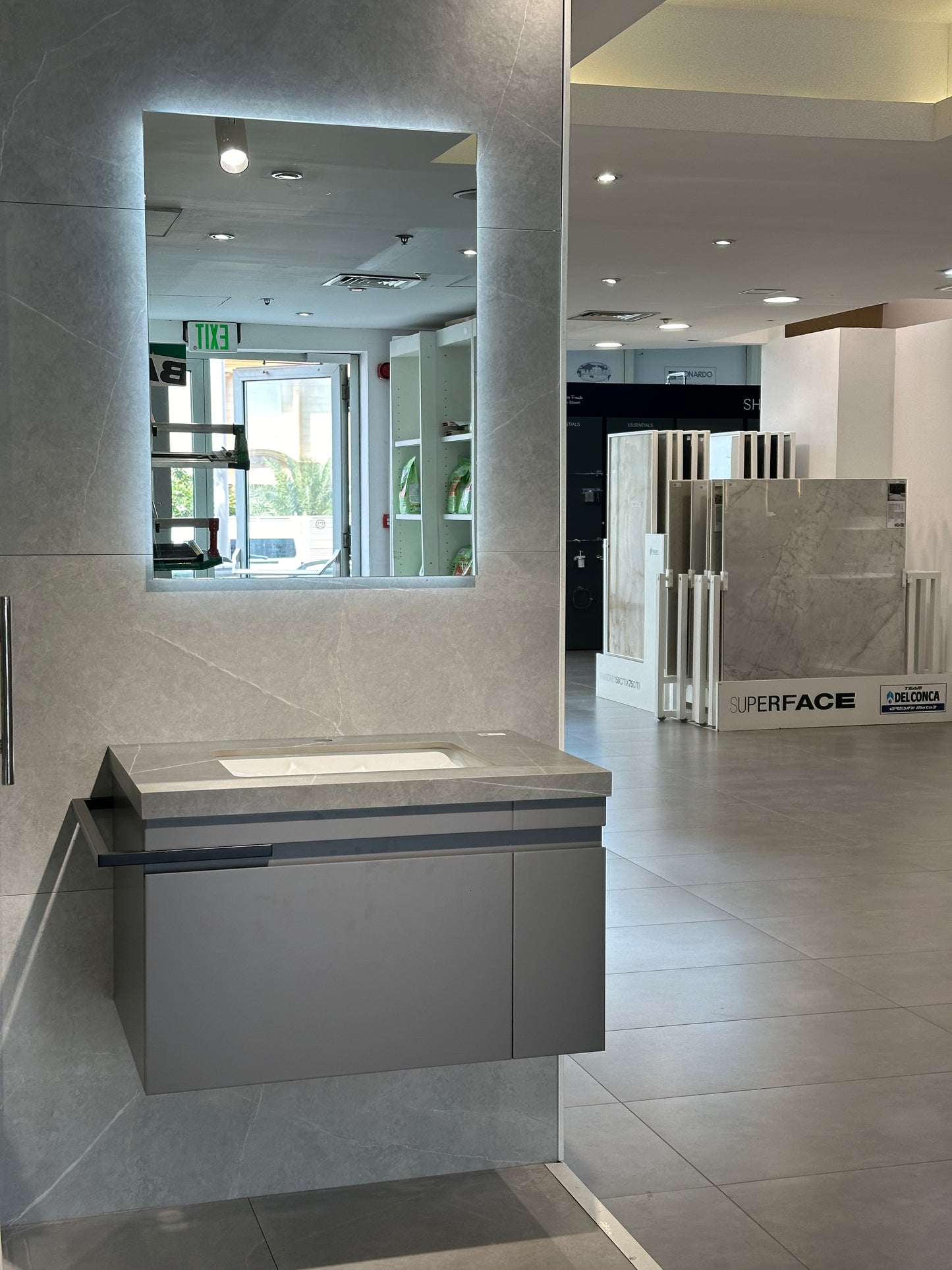 YB-2023-005 CERAMIC BASIN WITH CABINET(800X540MM) & MIRROR(800X600MM) - WONDERFUL HK - 0 SET