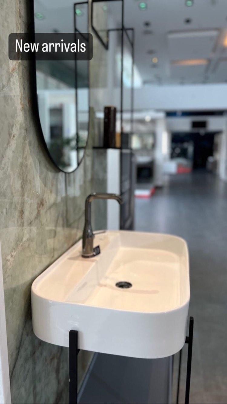 SL-750 CABINET FOR QW002-8065-75-A CERAMIC BASIN, WITH SL-5090J LED MIRROR & SL-3510SC SIDE SHELF - 0 SET