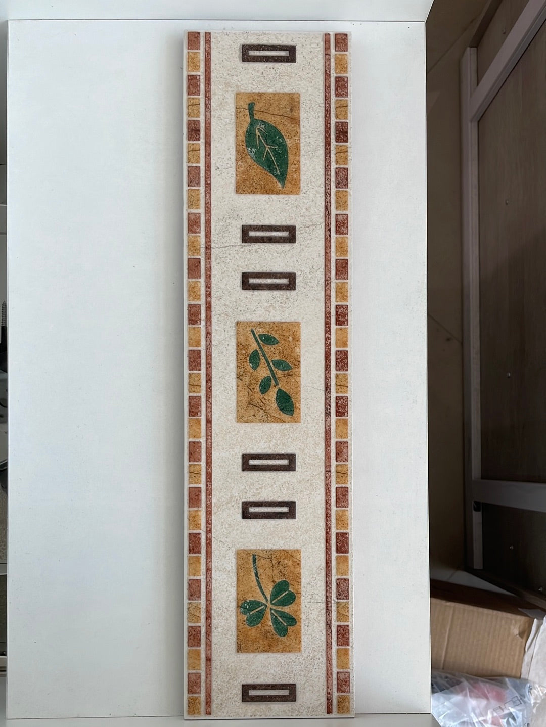 CENEFA ZATROS OCRE MARRON FLOOR LINING 11X45 CM ELMOLINO SPAIN - 336 PCS