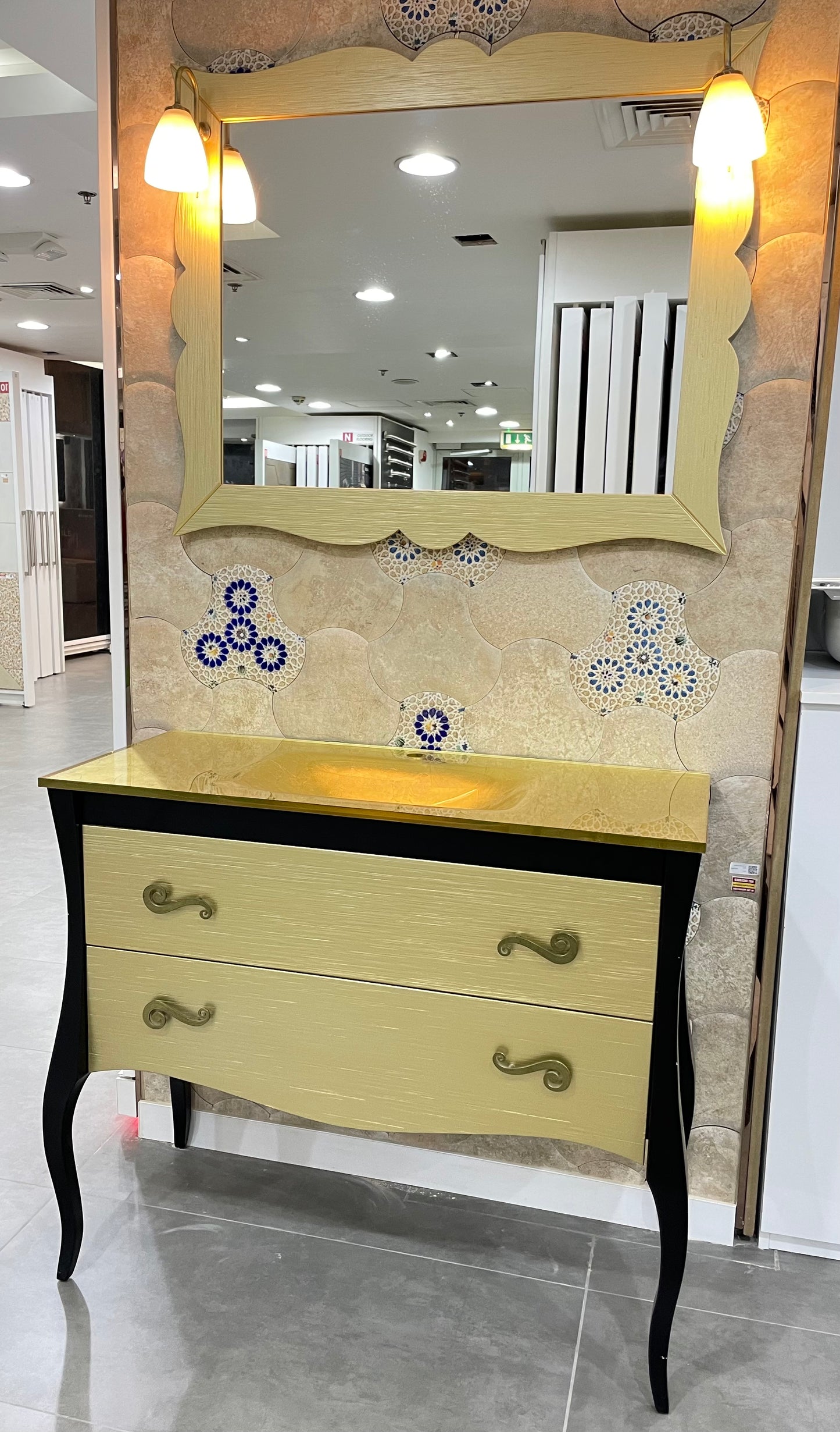 STRAIGHT STAR BLACK GOLD W/B CABINET WITH MIRROR & TOP GLASS WASHBASIN 101X46 GOLD SOCIMOBEL SPAIN - 0 SET