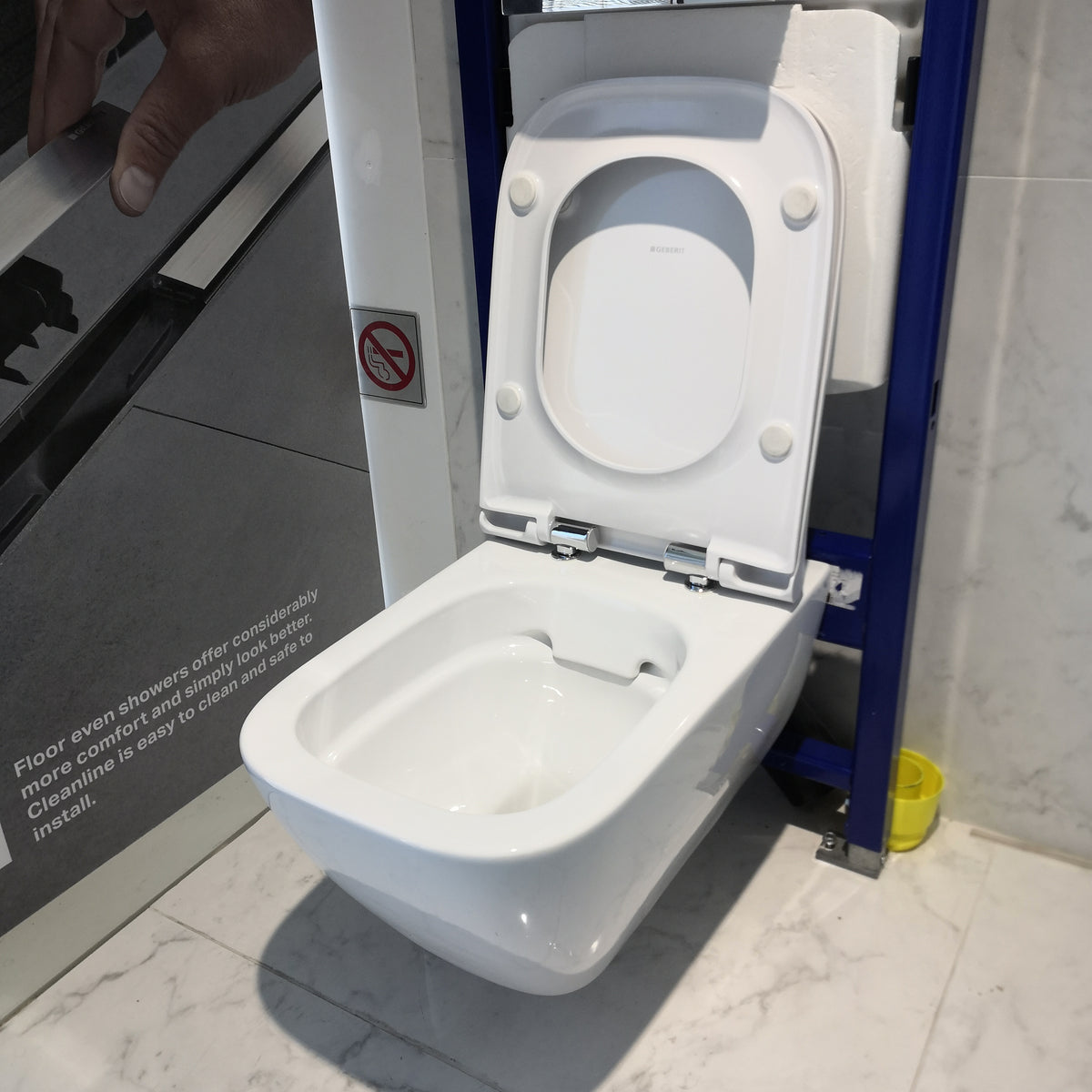 500.685.01.1 SMYLE SQUARE SET OF WALL-HUNG WC - GEBERIT - 1 PCS