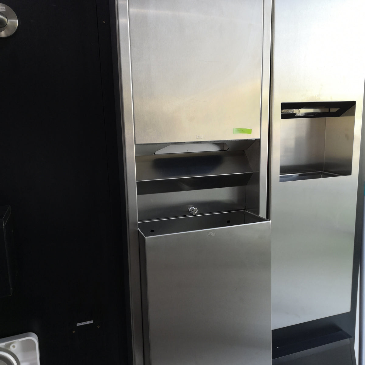 2000090059 RODX602 RODAN PAPER TOWEL DISPENSER & WASTE BIN COMBINATION - FRANKE - -46 PCS
