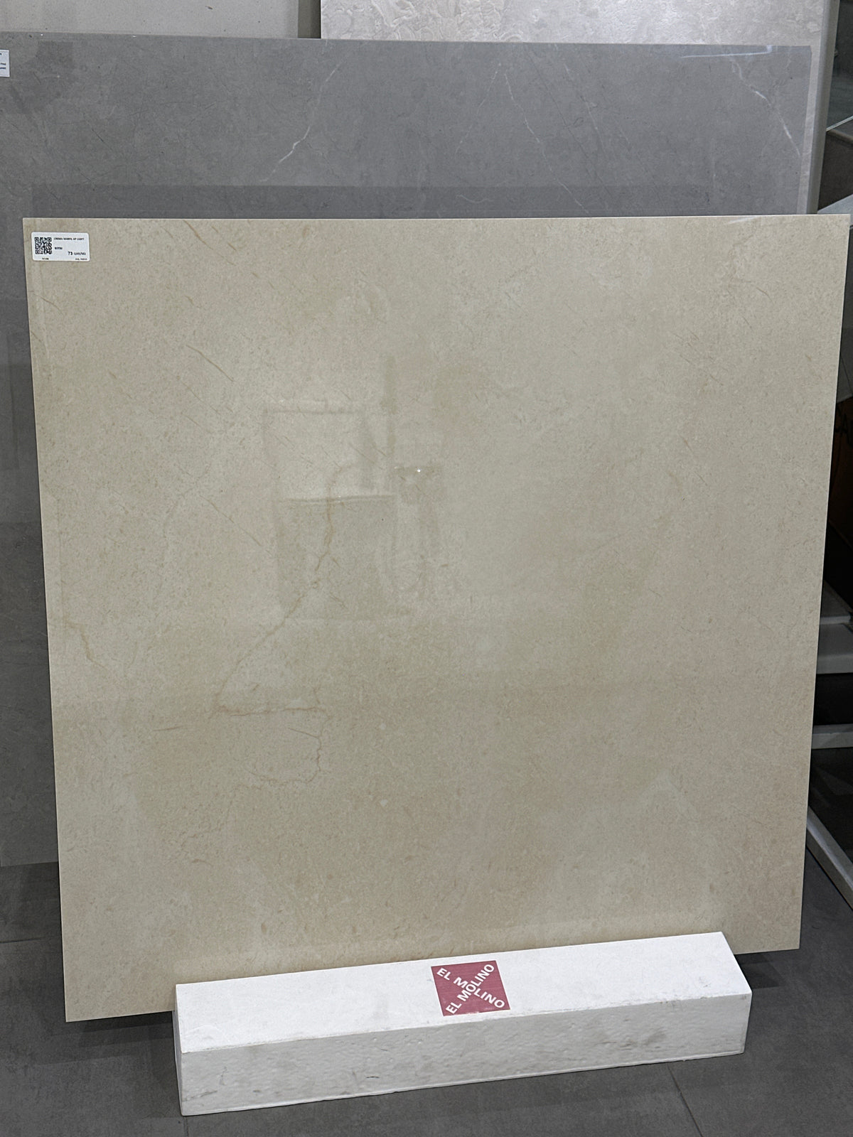 CREMA MARFIL AP LIGHT PORCELAIN 80X80 CM AGL - 1 M2