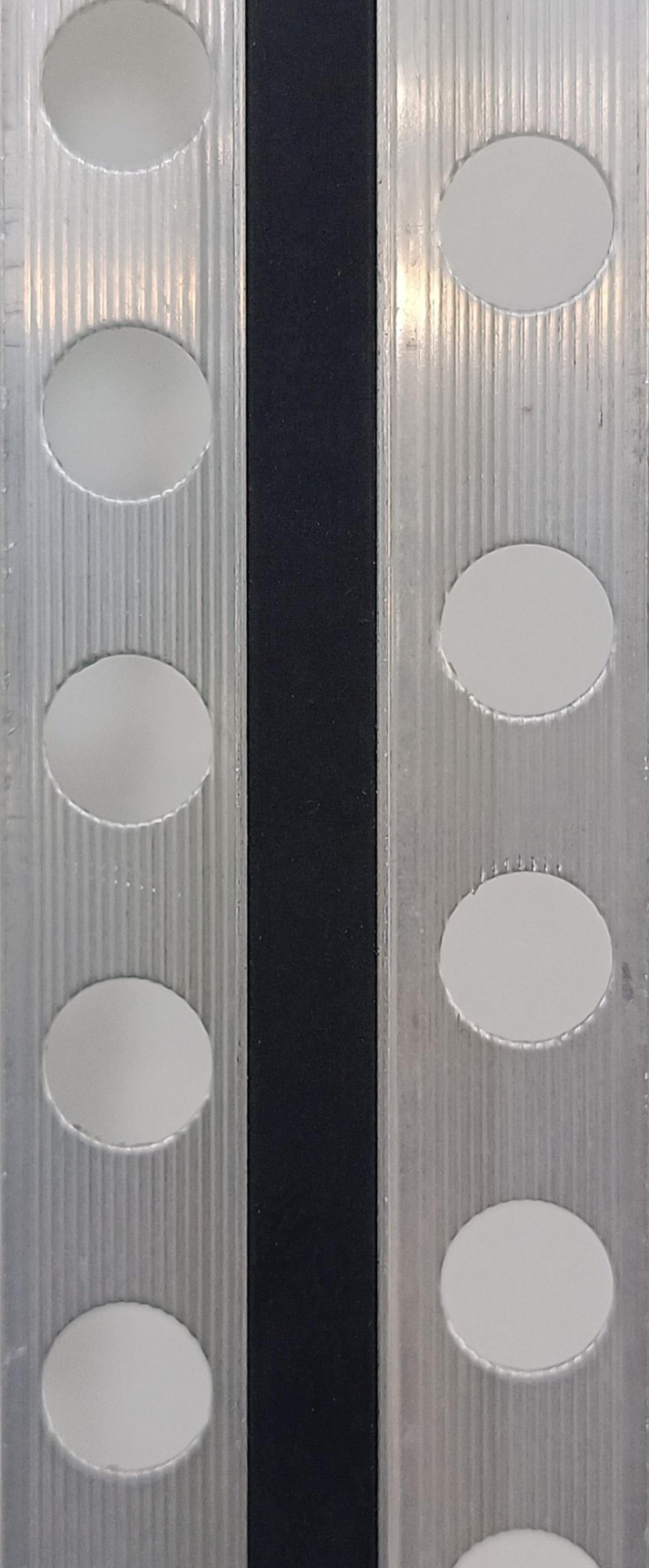 AJD10NE ALUMINIUM EXPANSION 10X10 MM BLACK 2.5M EMBEPLAST SPAIN - 8 PCS
