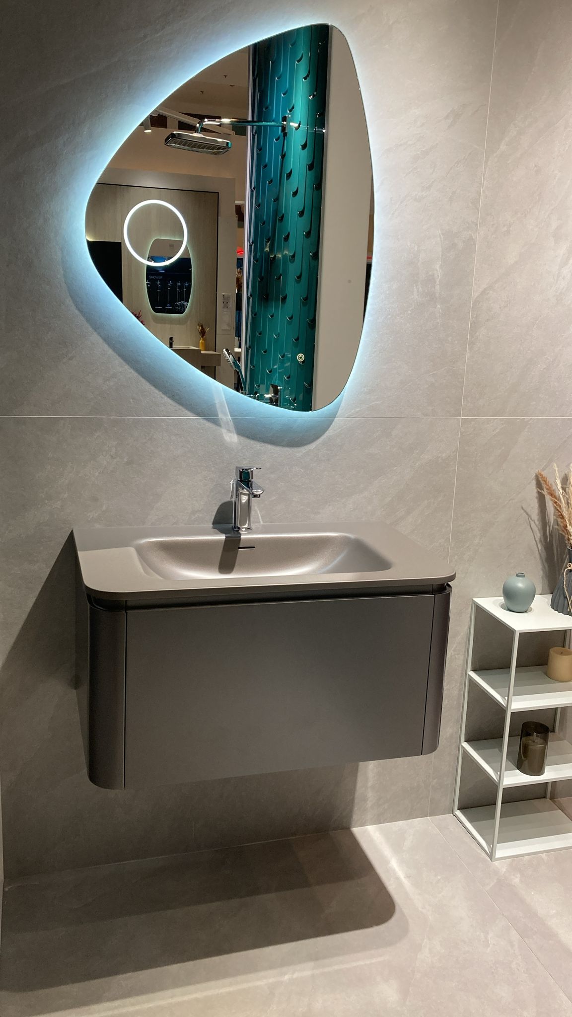 MONA-80 MDF CABINET 800X475X400MM WITH BD-043-80 RESIN WASHBASIN - WONDERFUL HK - 3 SET