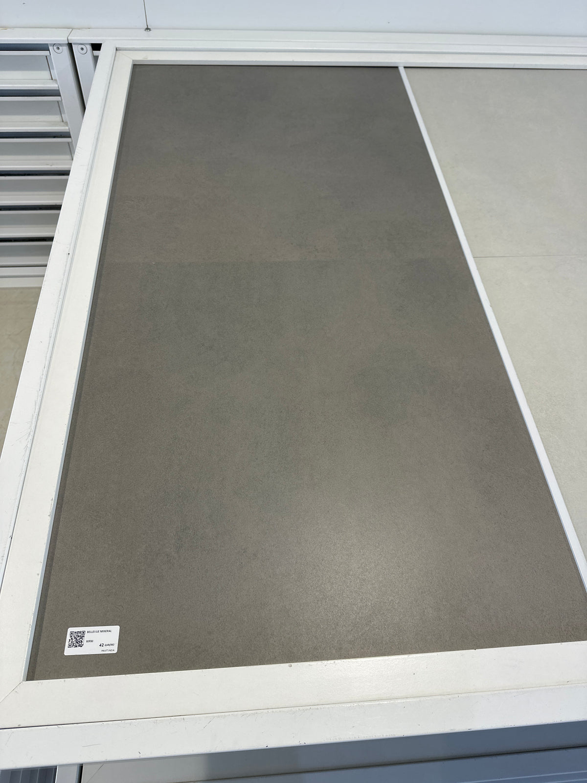 ROKEDGE IN OUT-MATT-BELLEVUE MINERAL-INTL-4 60X60CM - PAVIT - 4 M2