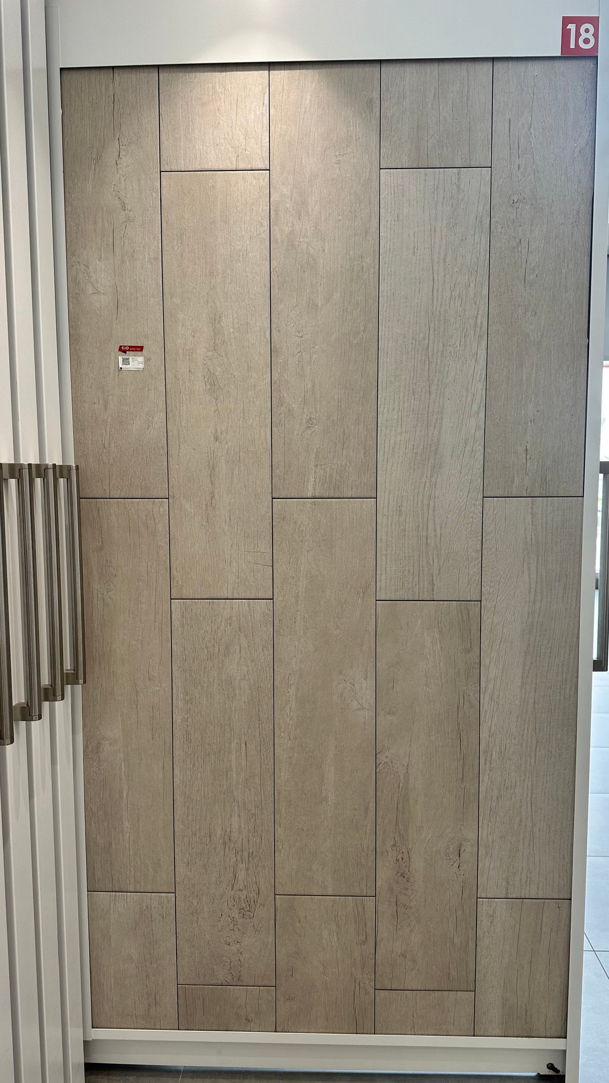 MN10 PLUS PORCELAIN 20X80 CM DELCONCA ITALY - 14 M2