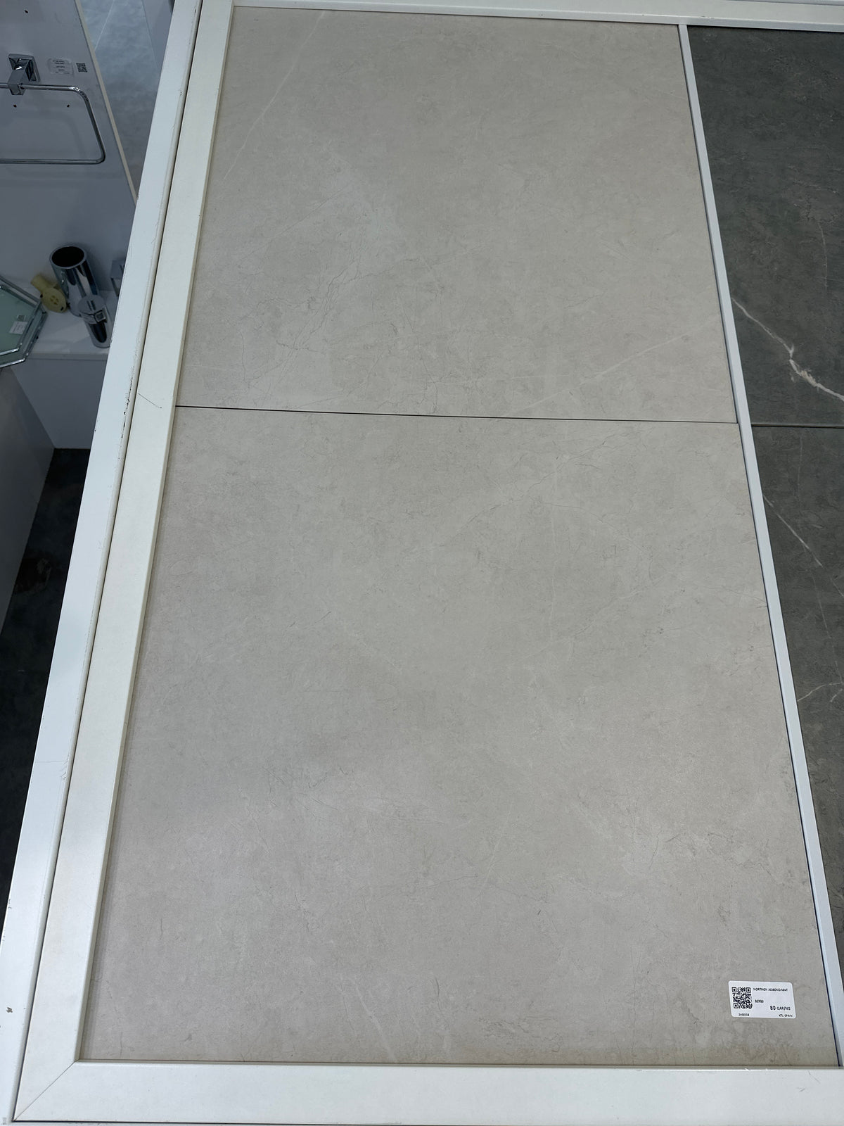 P.E. NORTHON ALMOND MAT RECT. 60X60CM - KTL SPAIN - 27 M2