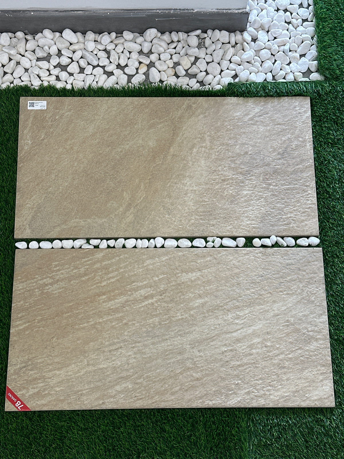 BRAZILIAN GOLD (MF.57) OUTDOOR 40X80 CM 18MM - DELCONCA ITALY - 156 M2