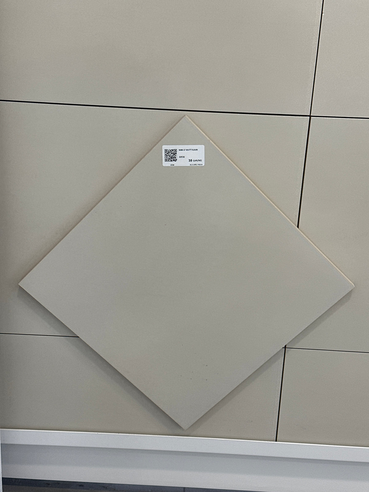 9084-LF MATT FLOOR 30X30CM - ACCORD INDIA - 7 M2