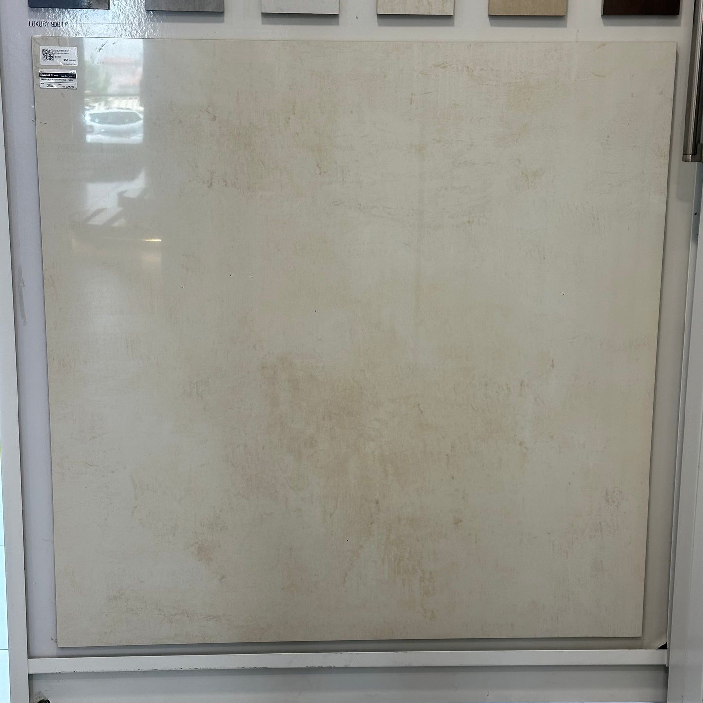 LUXURY 90A LP (TONO - P5645Q) PORCELAIN 90X90 CM LEONARDO ITALY - 36 M2