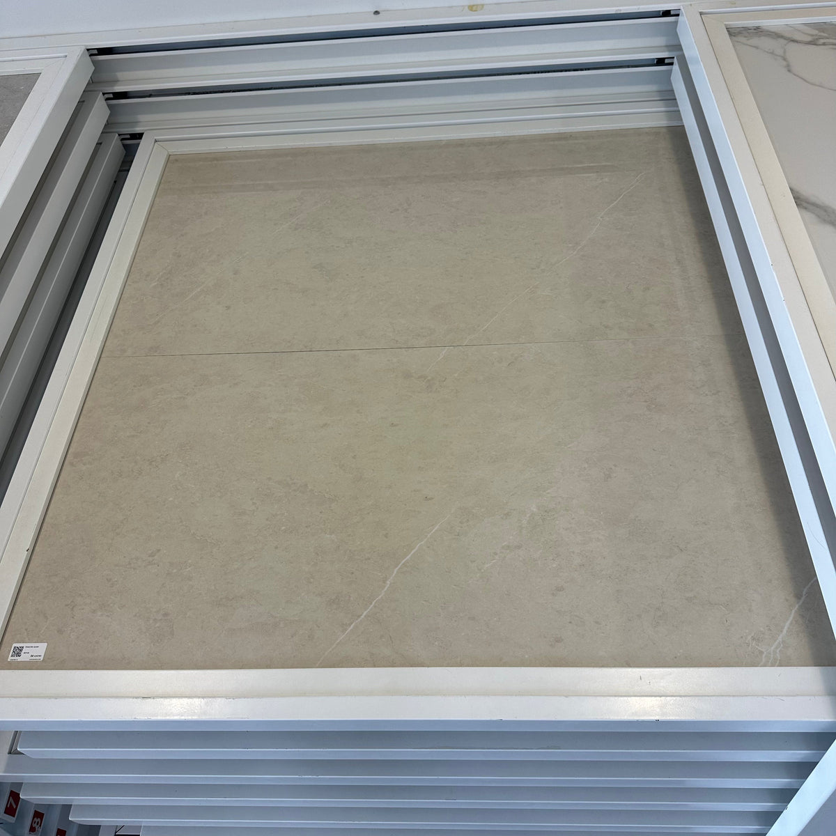 PW612795 PORCELAIN GLOSSY 60X120CM - WANGKANG KSA - 5688 M2