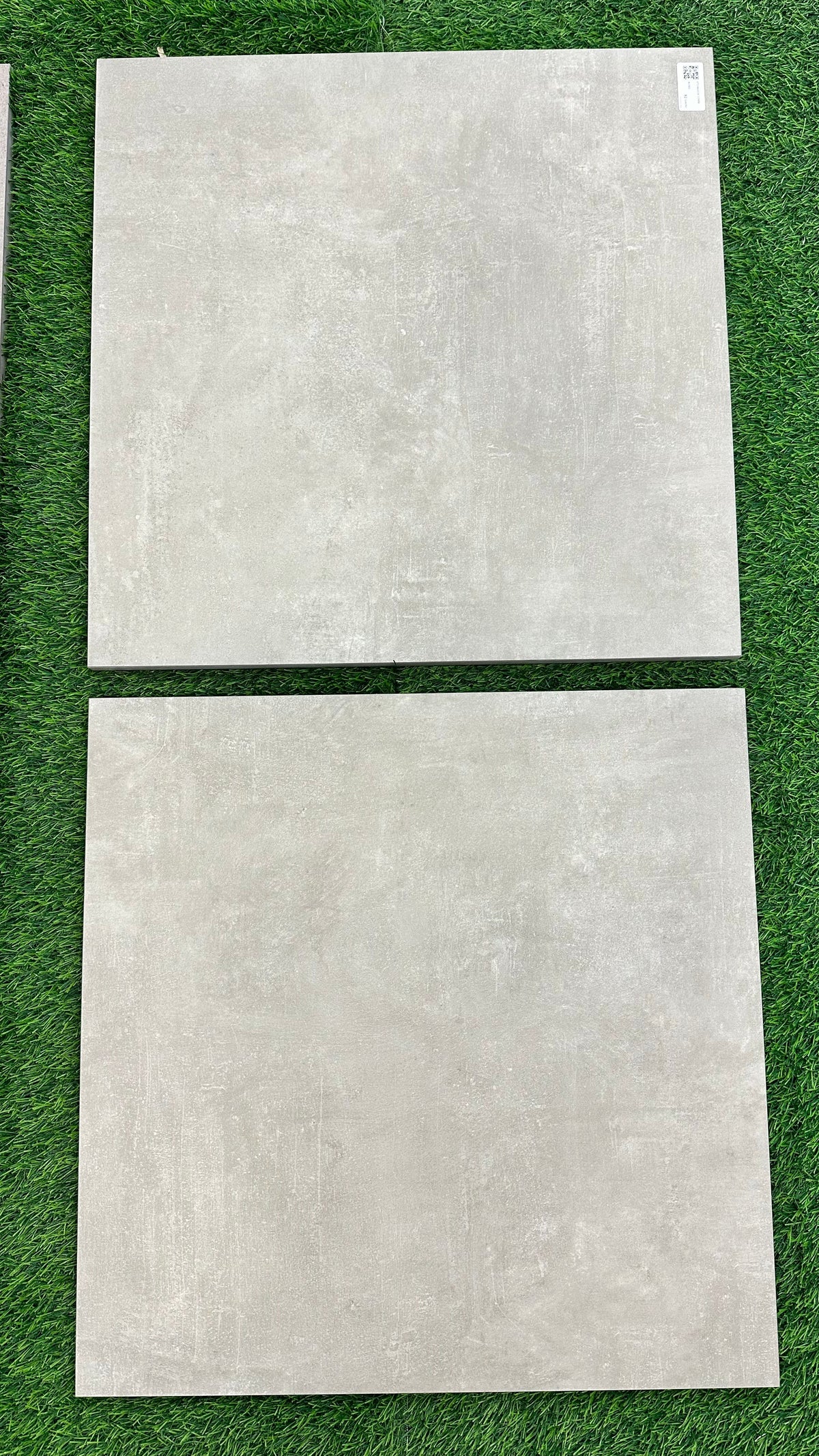 GT2-660034 FLOOR 60X60CM OUTDOOR 20MM - YAQOUT KSA - 1 M2