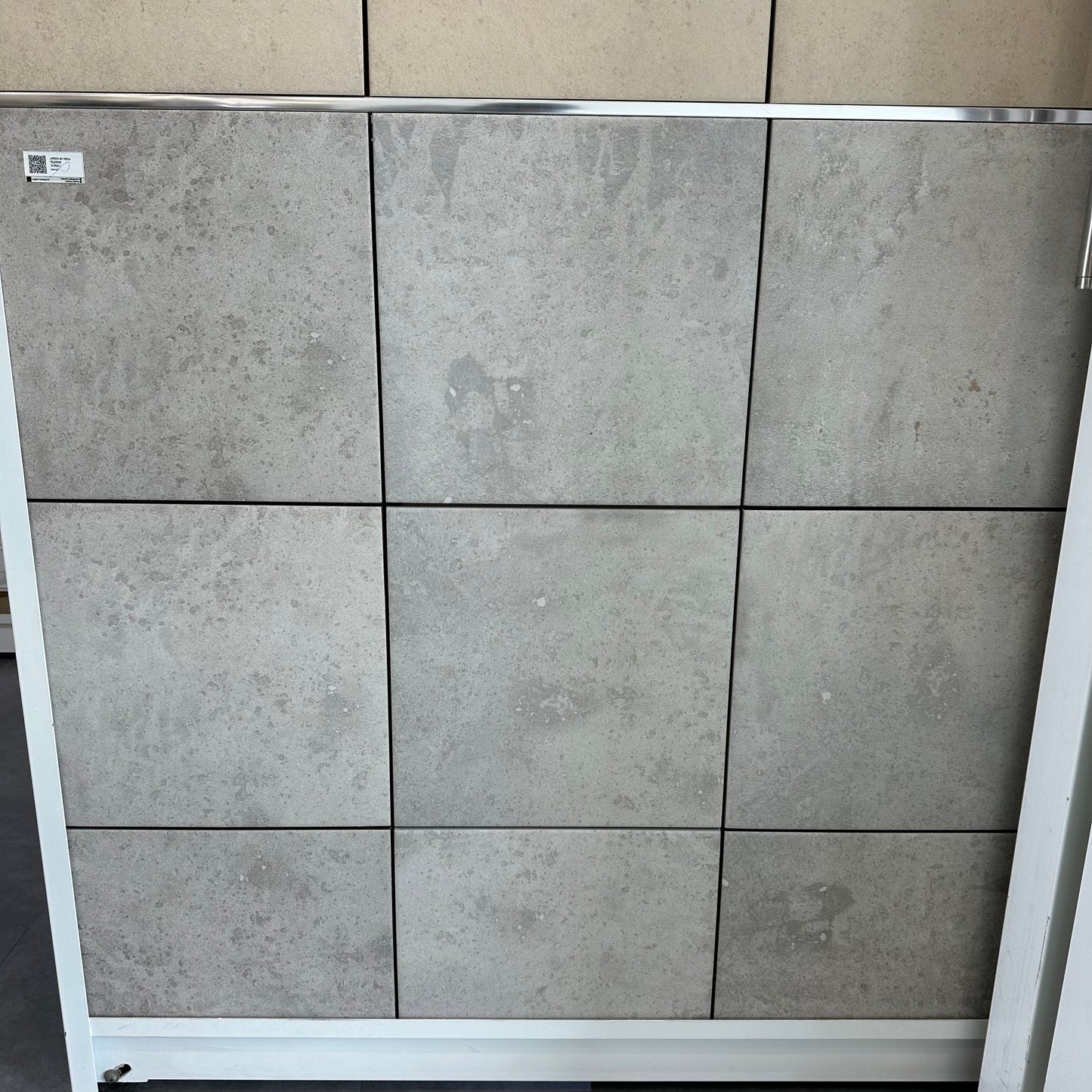 LAREDO JET PERLA OUTDOOR FLOOR 33.3X33.3 CM ELMOLINO SPAIN - 62 M2