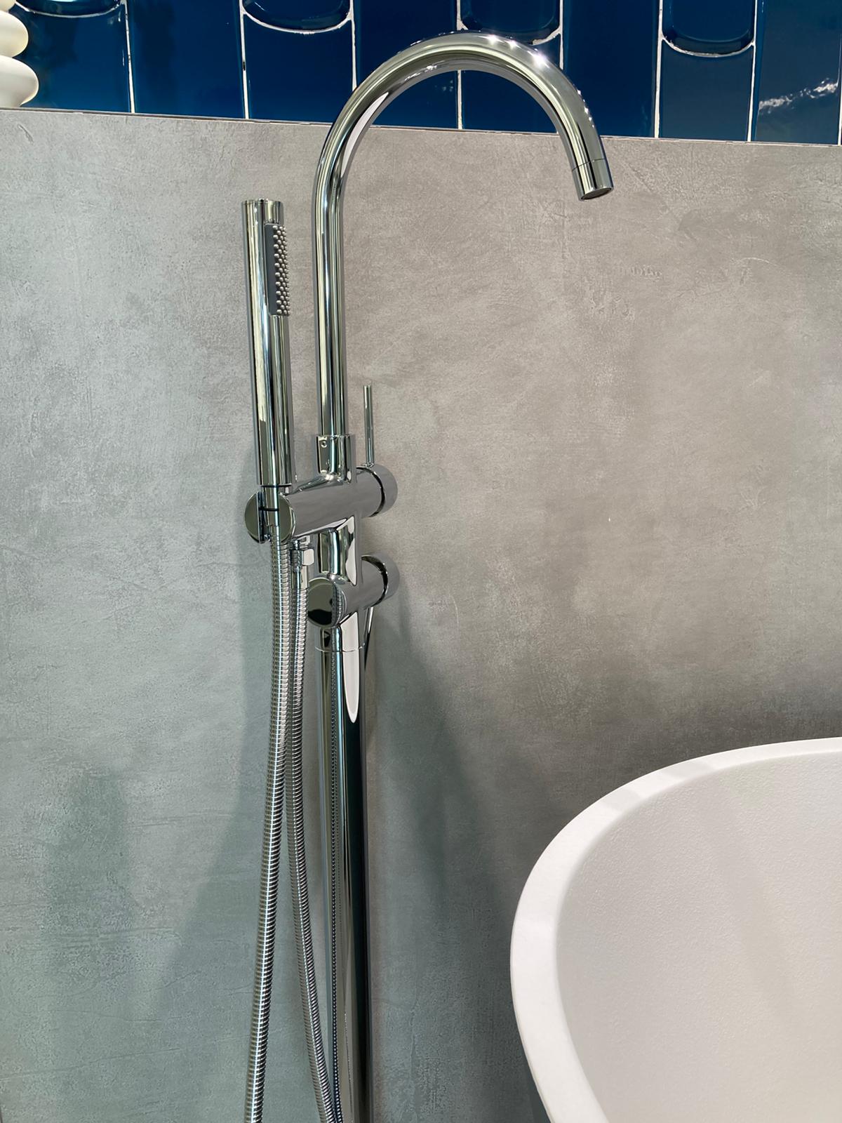 MX-02 FREE STANDING BATH MIXER WITH HAND-HELD SHOWER - WONDERFUL HK - 1 PCS